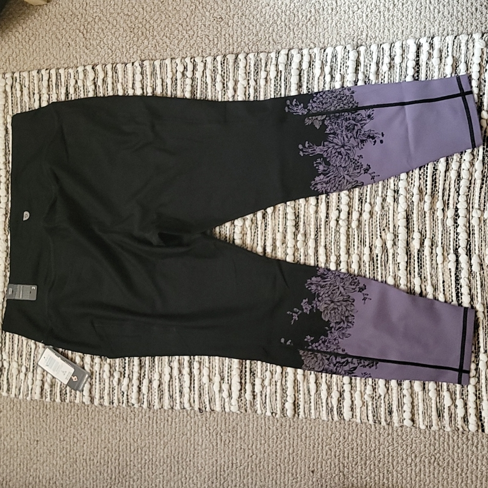 Torrid Floral Active Legging - Picture 4 of 8